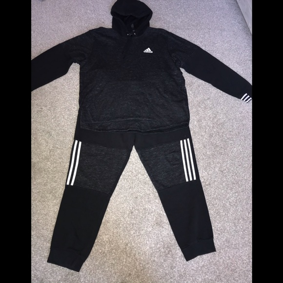mens matching sweatsuit